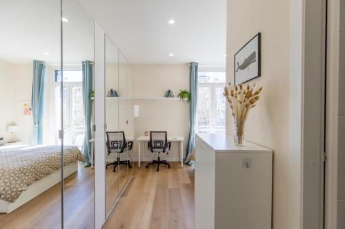Bright Modern Flat - Easy Metro to Duomo