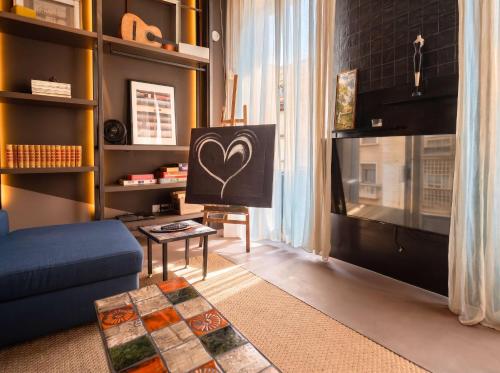 Luxury 2 Bedroom Design Flat in Heart of Marais