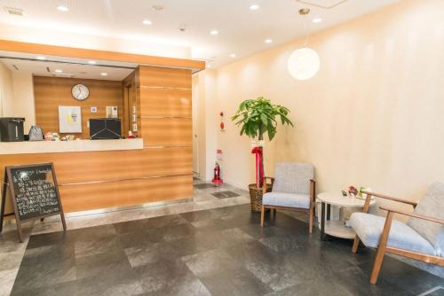 301 Tsutenkaku 2min walk 2 guests Private Bathroom Orange Hotel