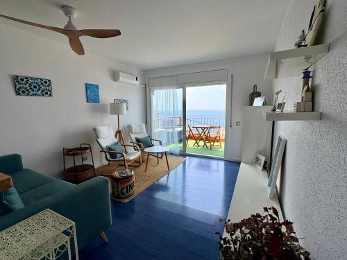 Apartamento con fabulosas vistas sobre la bahía de Roses- El Piset