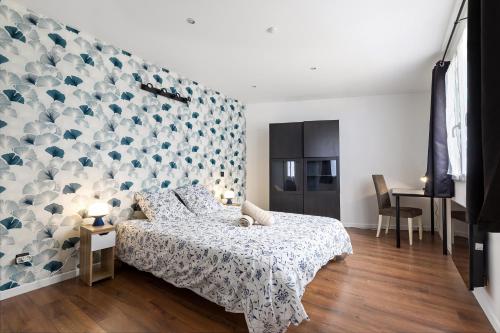 Cozy & Quiet 2 Bedrooms Apartment - Terrace & Private Parking