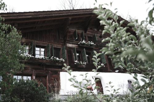The building in which a panziókat is located