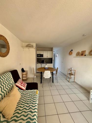 Studio vue mer, Piscine ,Parking, Rochelongue
