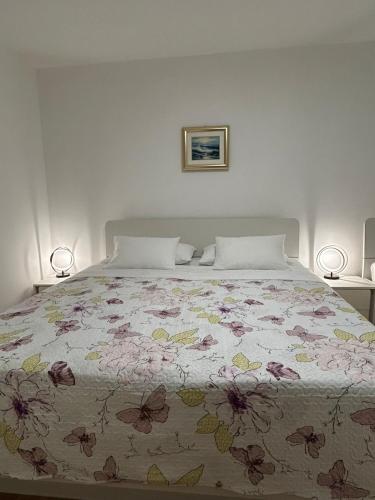 Rose New 2BR with Garden Patio in Lapad