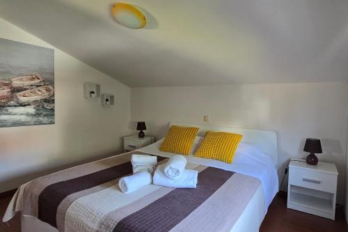 Apartments with swimming pool Banjol, Rab - 27138
