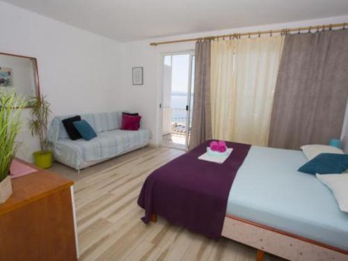 Two Bedroom Apartment With Terrace And Sea View A1