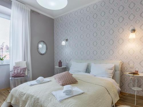 Superior One Bedroom Apartment with Sea View
