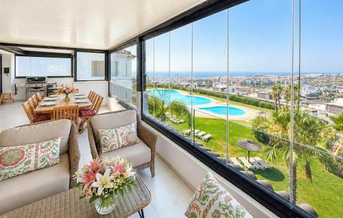Amazing Apartment In Estepona With Swimming Pool