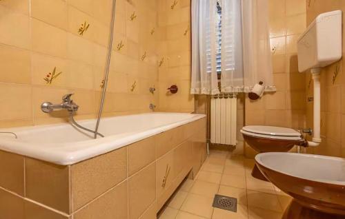 1 Bedroom Awesome Apartment In Crikvenica