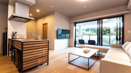 Rakuten STAY MOTEL Nikko Kinugawa Garage Concept Room