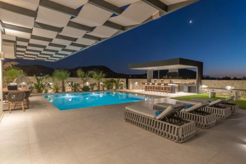 Hersonissos Trinity Luxury Villas
