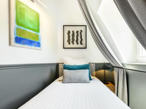 LivinParis - Luxury AC 2 & 3 Bedrooms Le Louvre