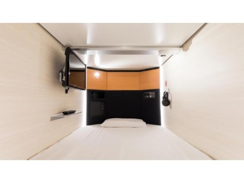GLANSIT KYOTO KAWARAMACHI"Capsule room only" - Vacation STAY 32643v