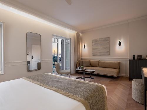 Riviera Suites