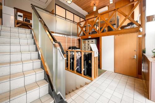 E JOY INN-West Shinjuku Branch
