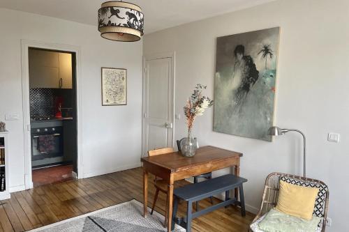 Parisian apartment on courtyard