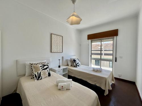 Faro Central 1 by Homing
