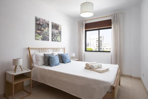 Gira Sol by Hdproperties