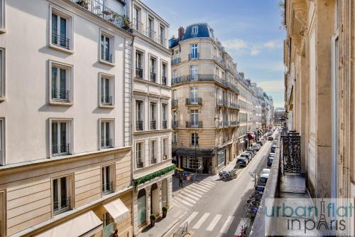 UrbanFlat 197 - Appartement Champs Elysees Saint Honore
