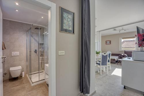 Apartment Burle with Balcony
