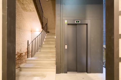Urban Oasis Apartments & Suites