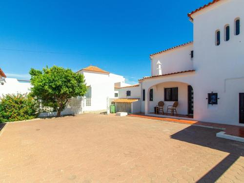 V5 Villa Galé Beach by Stay Ici