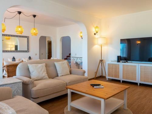V5 Villa Galé Beach by Stay Ici