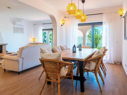 V5 Villa Galé Beach by Stay Ici