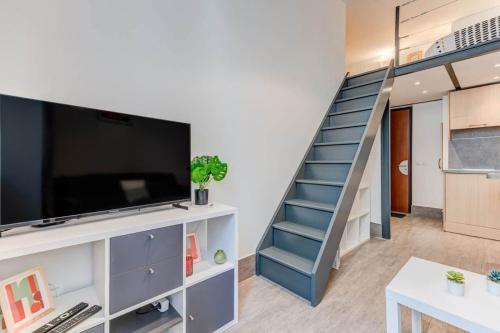 Appartement calme, central, clim, 5 min des plages