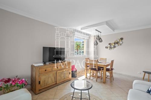 Ref 2017 Cannes Center - Apartment for rent