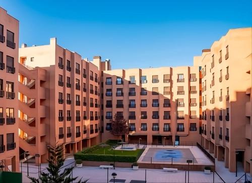 FDR Premium Apartment IFEMA, Airport, Pool & Padel