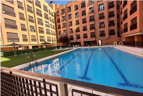 FDR Premium Apartment IFEMA, Airport, Pool & Padel
