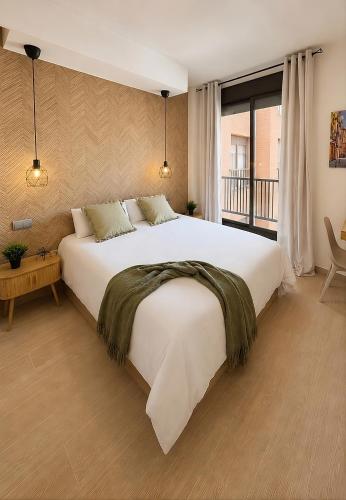 FDR Premium Apartment IFEMA, Airport, Pool & Padel