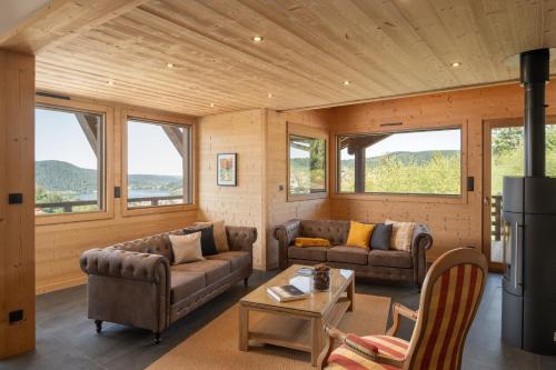 Chalet Farnes 800 Brand new Luxury Chalet with Panoramic Lake Views