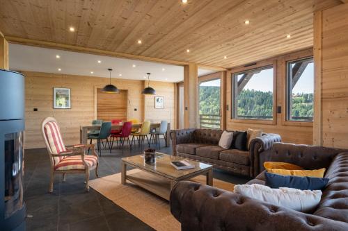Chalet Farnes 800 Brand new Luxury Chalet with Panoramic Lake Views