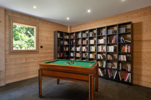 Chalet Farnes 800 Brand new Luxury Chalet with Panoramic Lake Views