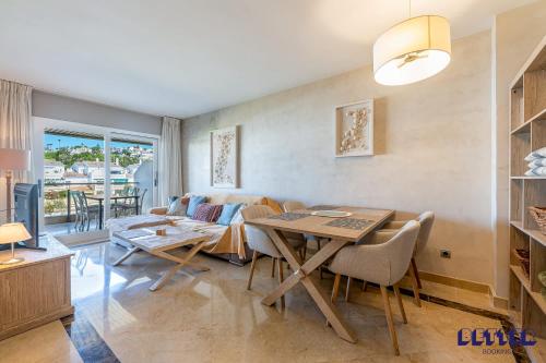 Casa Serena - Duquesa Beachside Garden