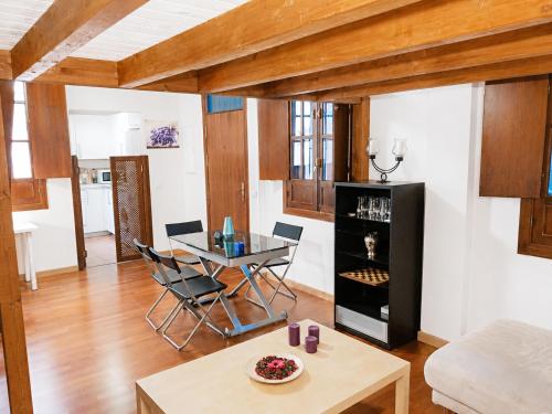 Feria Palace Apartment