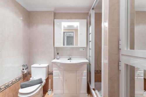 A410 Frontlilne Apartment