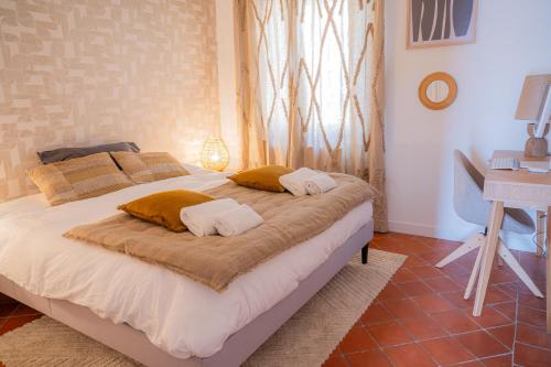 Deux chambres avec terrasse dans le centre ville d'Aix en Provence