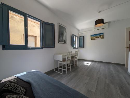 403 Florinda 3