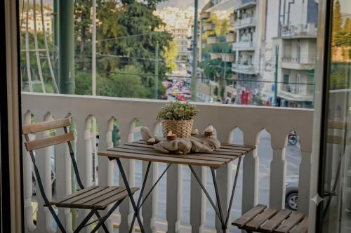 Designer Home by the Acropolis