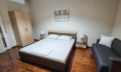 YAN City Center - Perfect for Families and Seniors