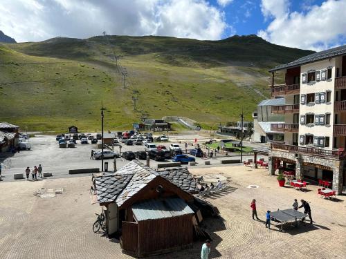 Apartment mit Balkon- im Skigebiet von Killy by Interhome