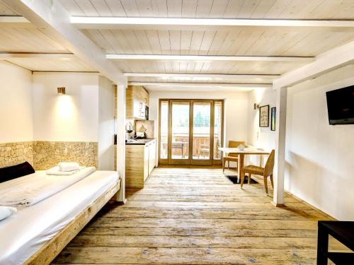 Apartment Edelweiss 3 by Interhome