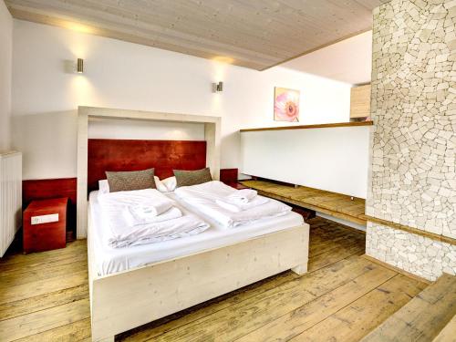 Apartment Edelweiss Suite 8 by Interhome