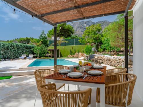 Holiday Home Villa Helena by Interhome