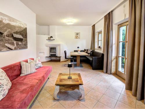 Apartment Edelweiss Suite 9 by Interhome