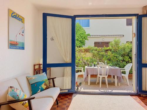 Apartment Les Supers Marines-3 by Interhome