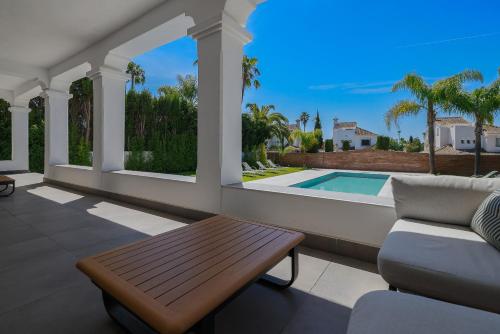 Villa Puerto Banus, Piscina, BBQ, Smart TV, AC, Discoteca, 12 personas photo 14